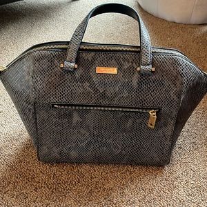 Beautiful Kate Spade satchel with gold tone hardware